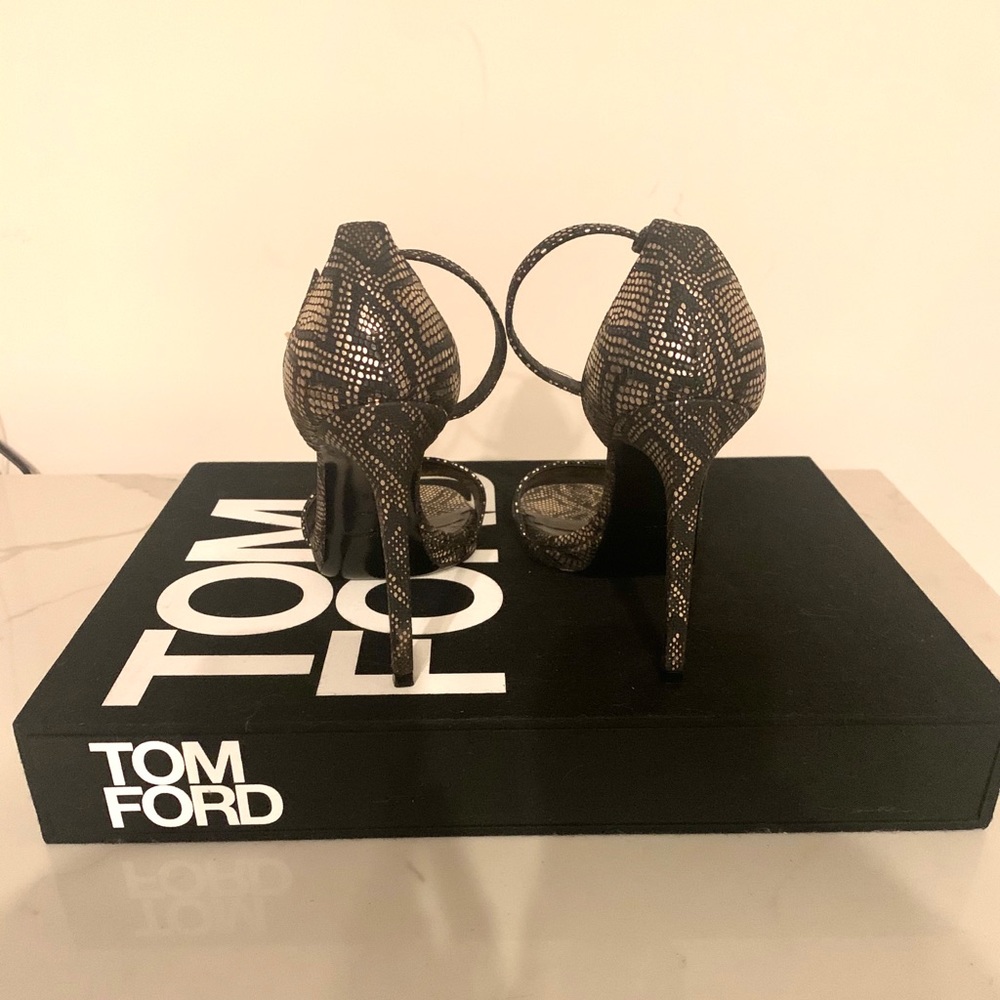 Saint Laurent | Python Heels - Picture 3 of 3